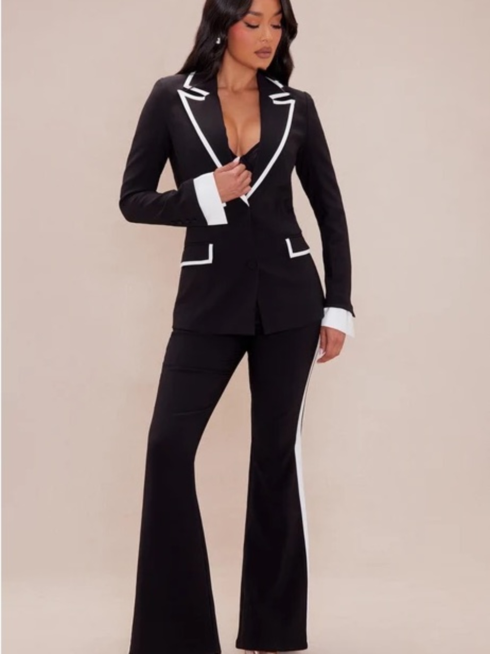 Black Contrast-Trim Women's Blazer & Flare Pants Set